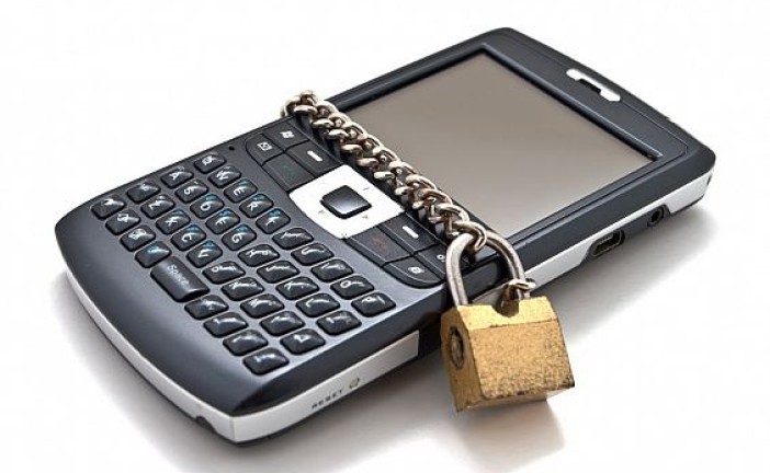 حفظ امنیت موبایل در سال 2012
