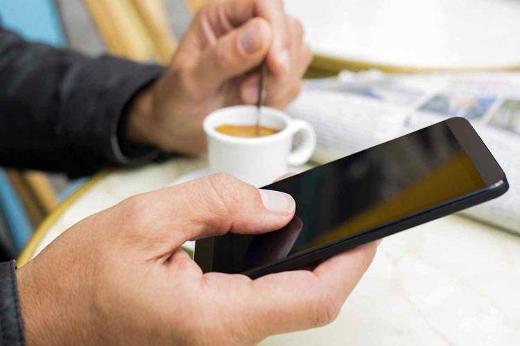 از گوشی شما جاسوسی می‌شود؟