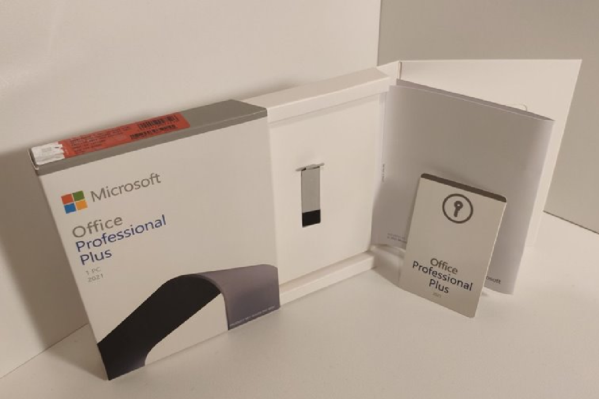 هکرها با درایو USB‌ جعلی آفیس مایکروسافت، روی سیستم قربانیان بدافزار نصب می‌کنند