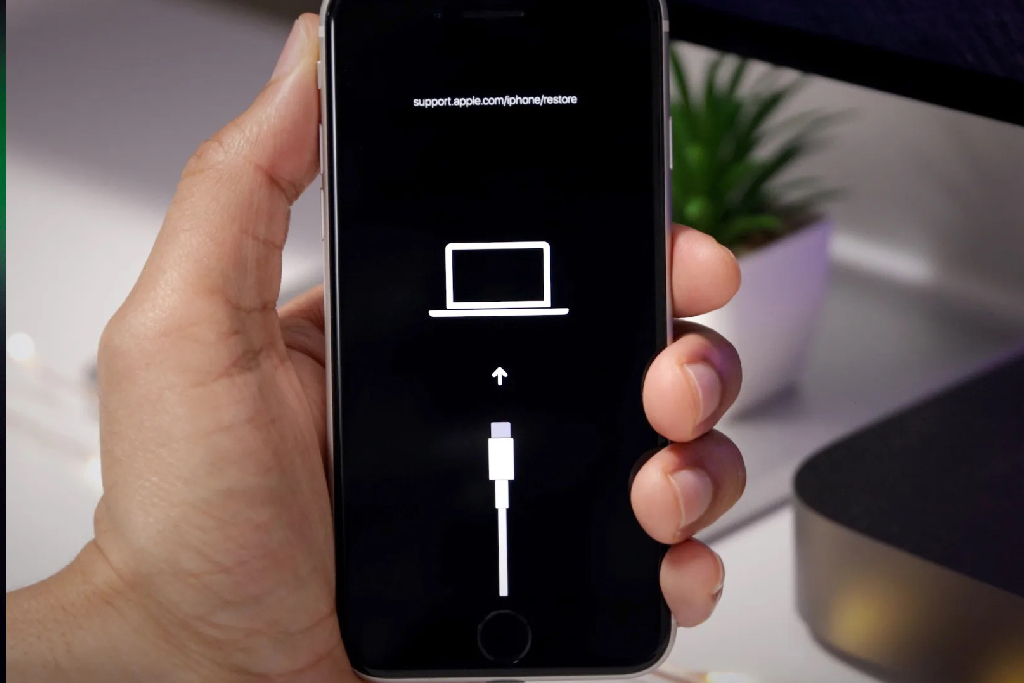 هکرها ابزار جیل‌بریک iOS ۱۵ و iOS ۱۶ را منتشر کردند
