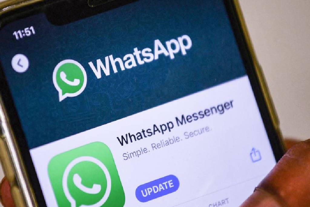 برای داشتن واتس‌اپ گوشی خود را آپدیت کنید