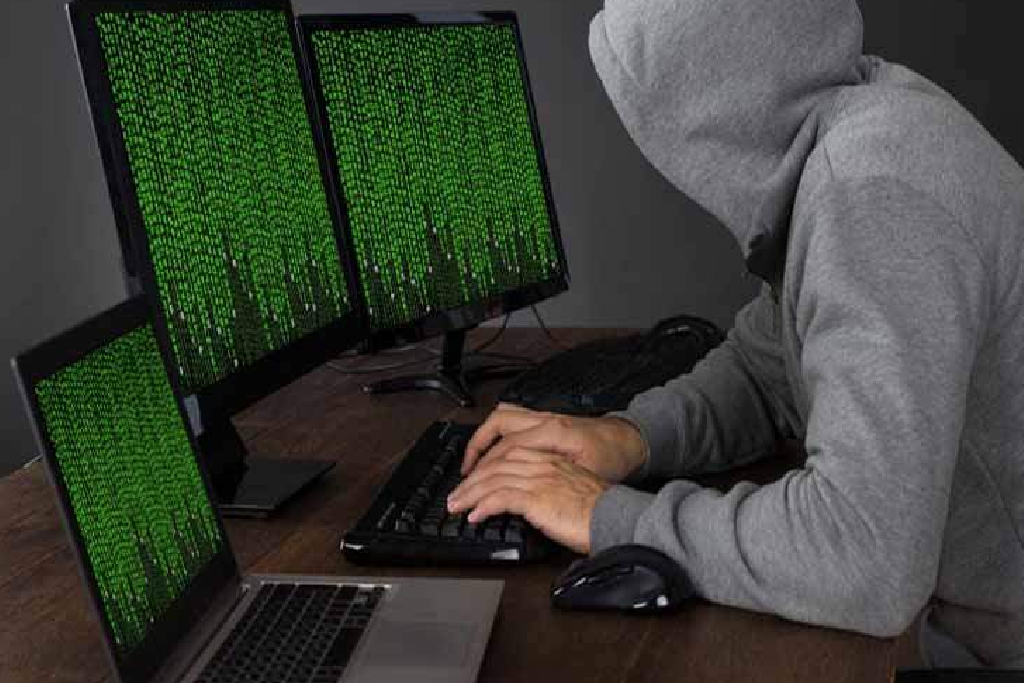 هکرها سراغ اف بی آی رفتند